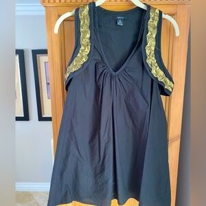 Sfera blk razorback blouse attached blk gold filigree sequin embellished vest S